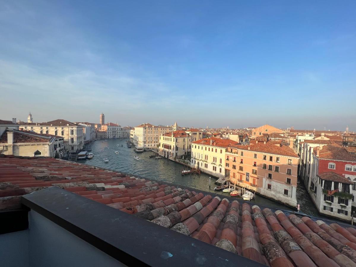 Attico Canal Grande A Palazzo Contarini Corfu Veneza Exterior foto